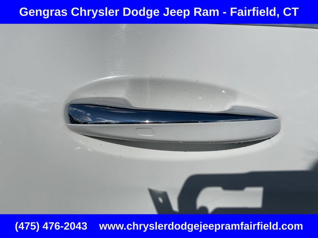 Used 2019 Mercedes-Benz GLC 300 4MATIC Coupe image 22