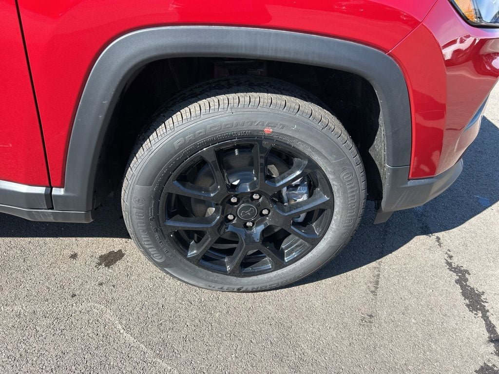 New 2026 Jeep Compass Latitude AWD/4WD image 24