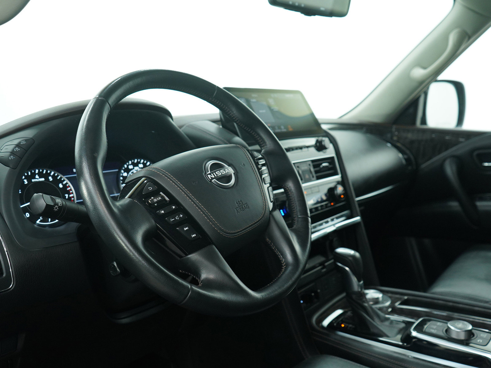 Used 2021 Nissan Armada Platinum w/ Captain's Chairs Package image 21