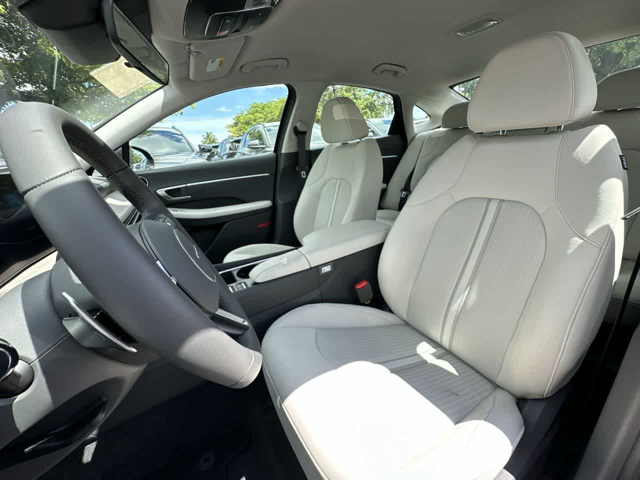 New 2025 Hyundai Sonata SEL FWD image 14