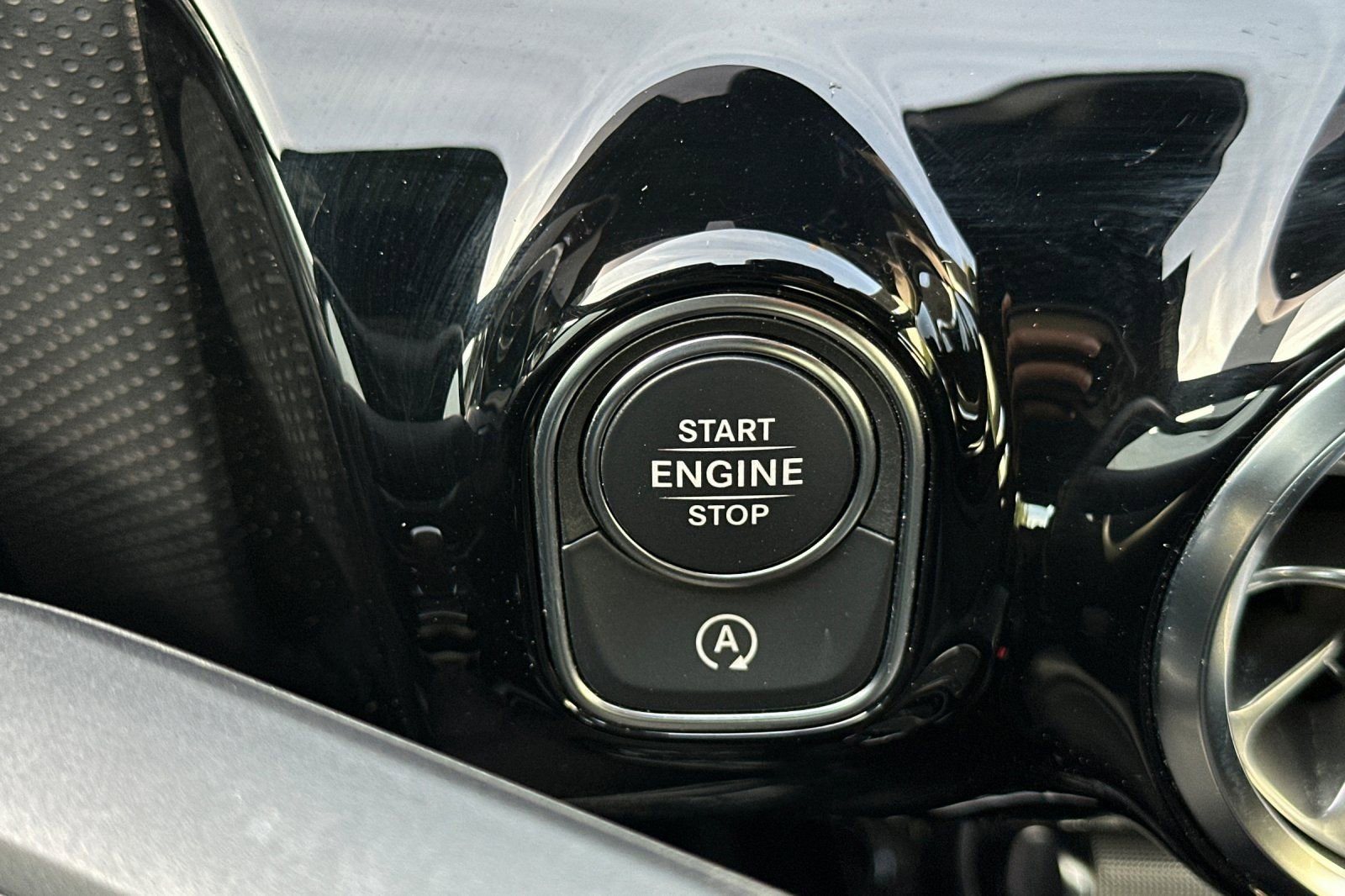 Certified 2024 Mercedes-Benz CLA 45 AMG 4MATIC image 23