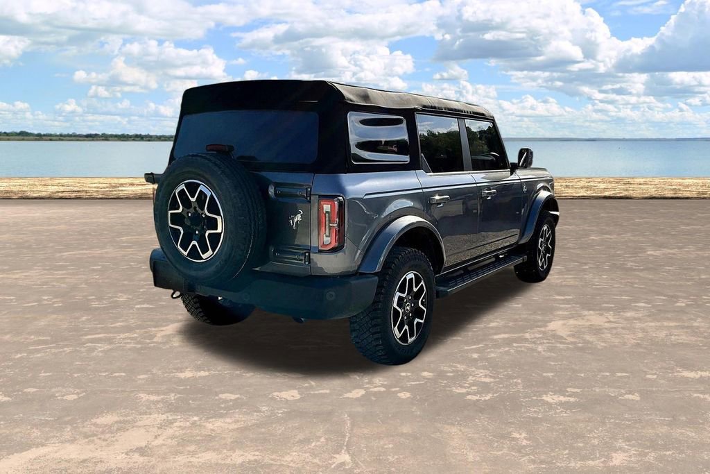Used 2023 Ford Bronco Outer Banks image 11