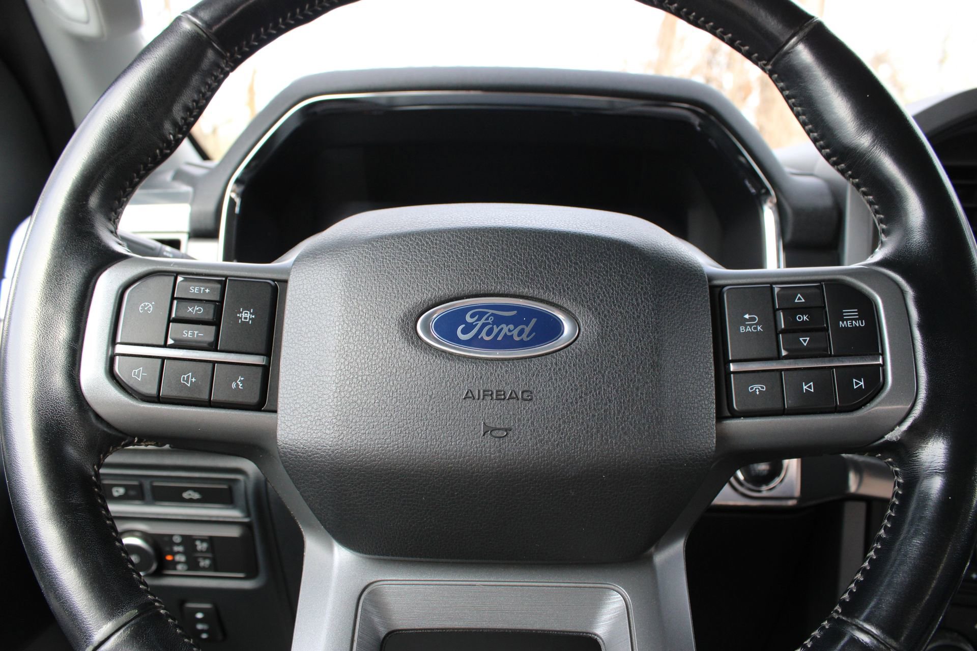Used 2021 Ford F150 Lariat w/ FX4 Off-Road Package image 25