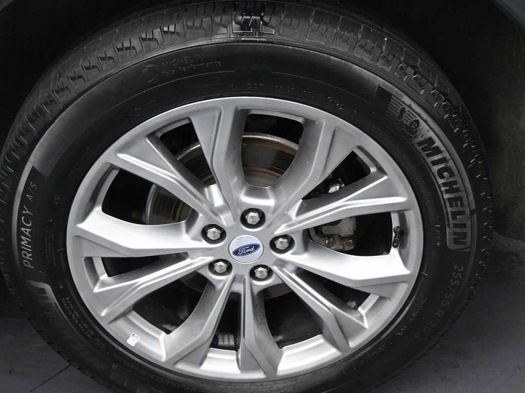 Used 2023 Ford Explorer Limited image 42