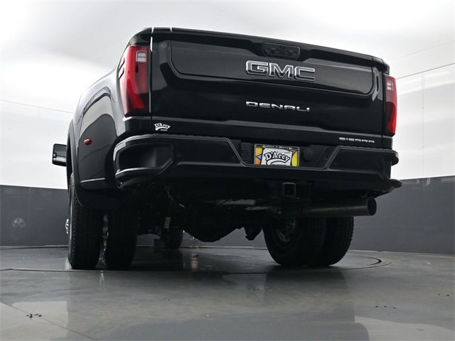 New 2026 GMC Sierra 3500 Denali Ultimate image 26