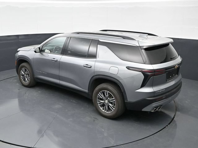 Used 2024 Chevrolet Traverse LT FWD image 32