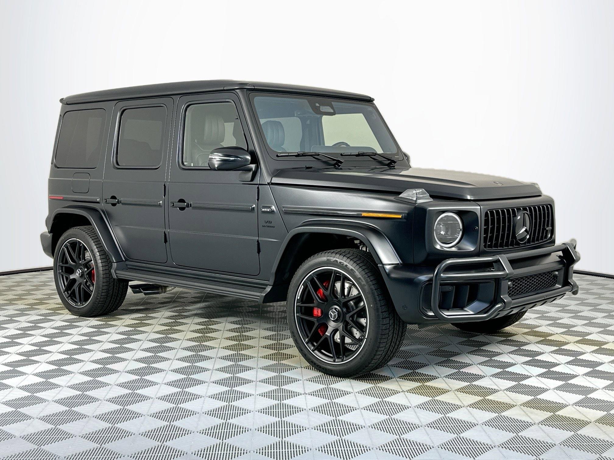 Used 2025 Mercedes-Benz G 63 AMG 4MATIC image 3