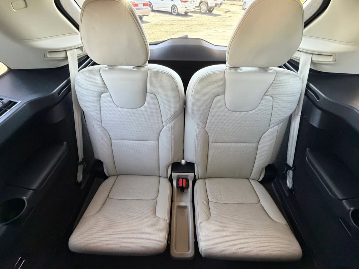 Used 2017 Volvo XC90 T6 Inscription w/ Vision Package AWD/4WD image 44