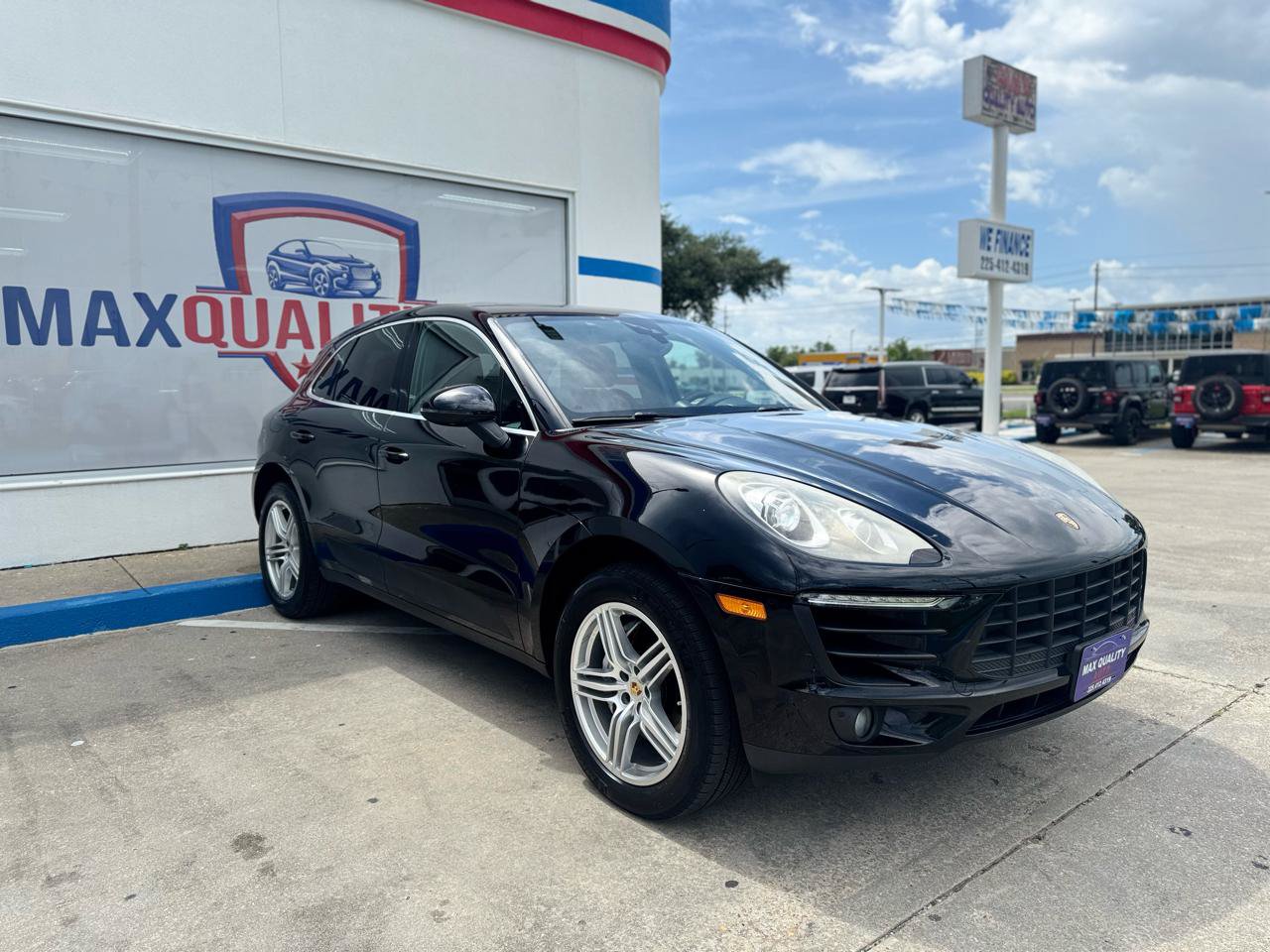 Used 2017 Porsche Macan S AWD/4WD image 13