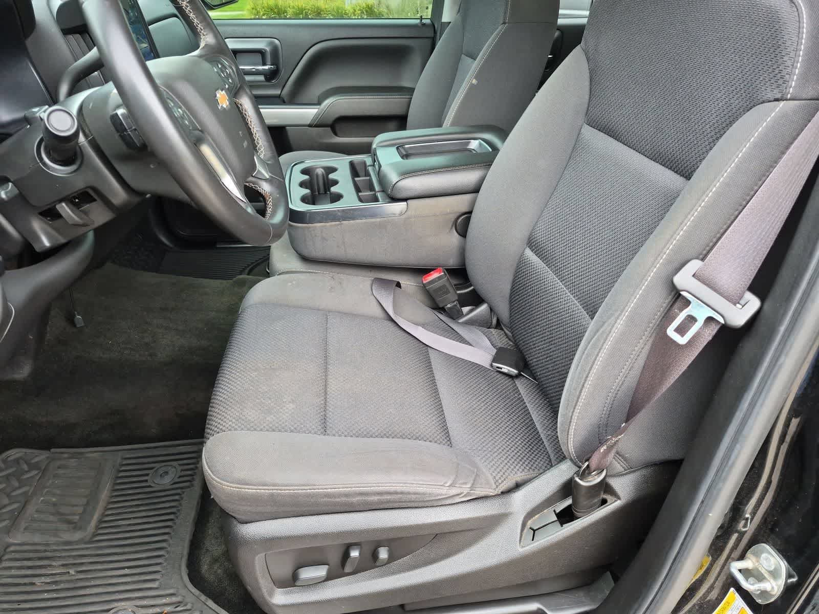 Used 2017 Chevrolet Silverado 1500 LT w/ All Star Edition AWD/4WD image 16