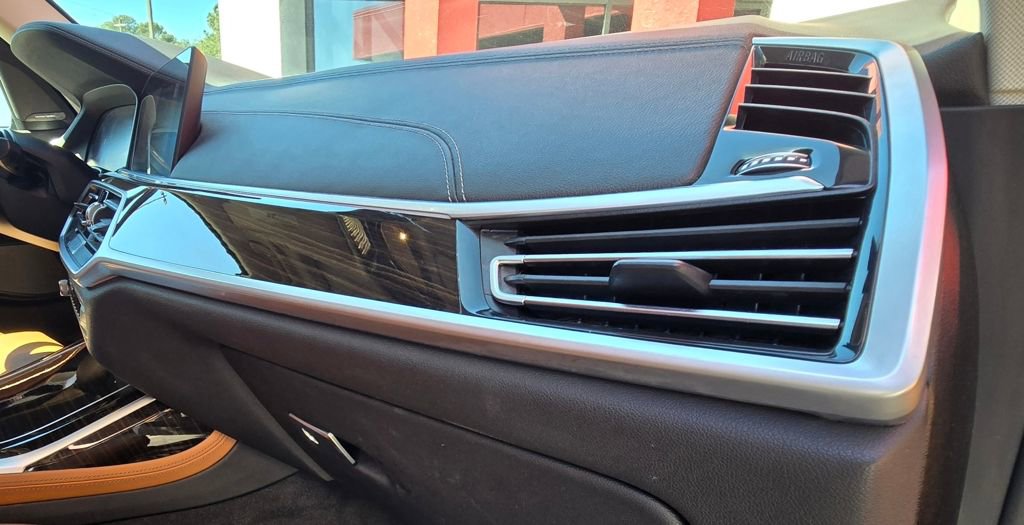 Used 2021 BMW X7 xDrive40i w/ Premium Package image 30