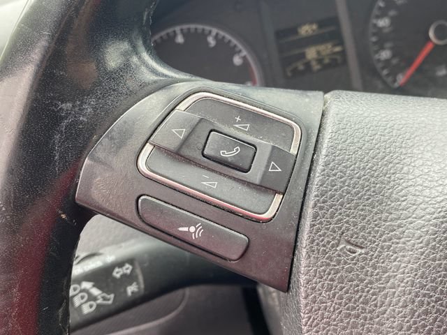 Used 2011 Volkswagen Jetta SE FWD image 11