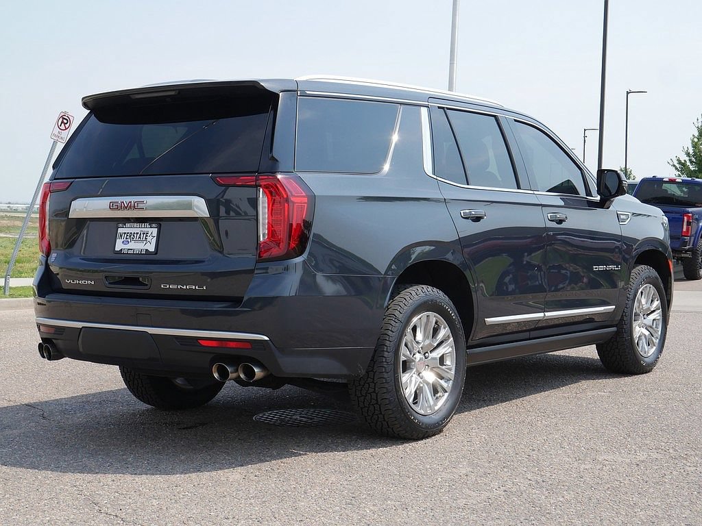 Used 2022 GMC Yukon Denali w/ Max Trailering Package AWD/4WD image 5