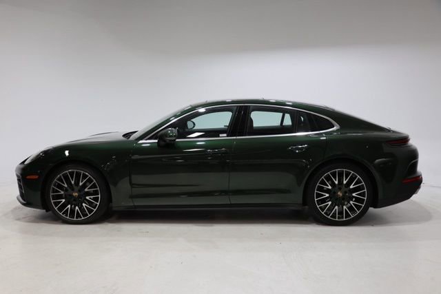 Used 2025 Porsche Panamera 4 image 5