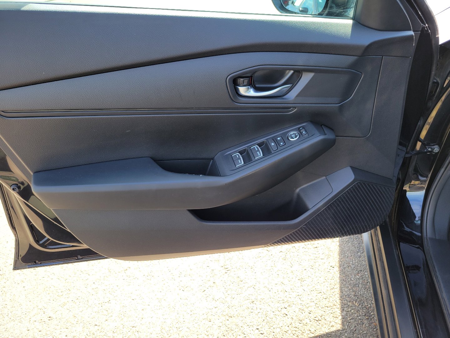 Used 2023 Honda Accord LX image 18