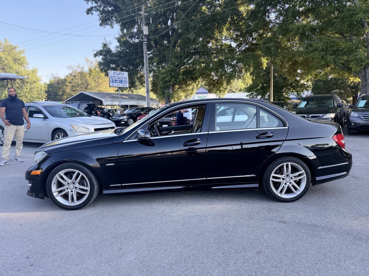 Used 2012 Mercedes-Benz C 250 Sedan image 8
