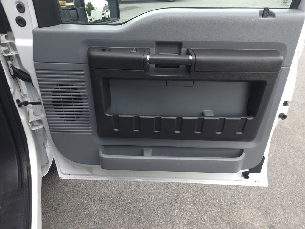 Used 2015 Ford F350 XL w/ Power Equipment Group image 16