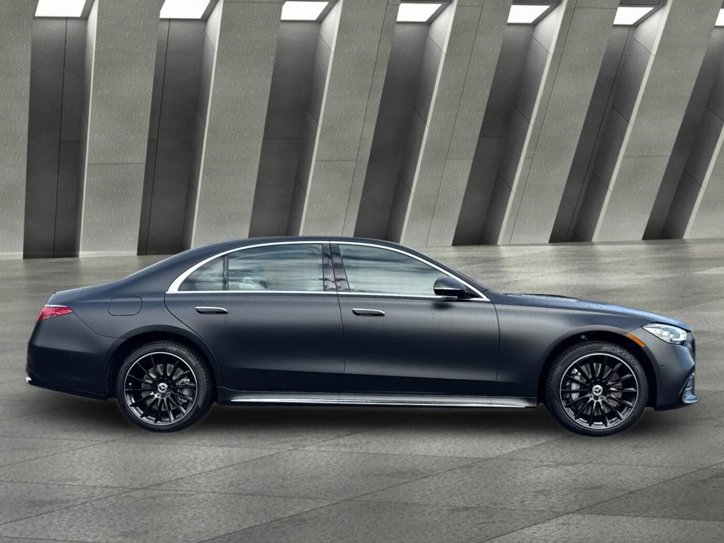 New 2026 Mercedes-Benz S 580 4MATIC Sedan image 3