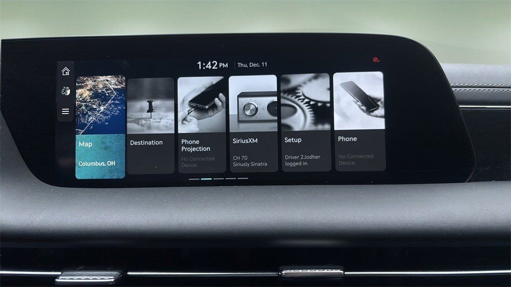 Used 2024 Genesis G90 3.5T image 21