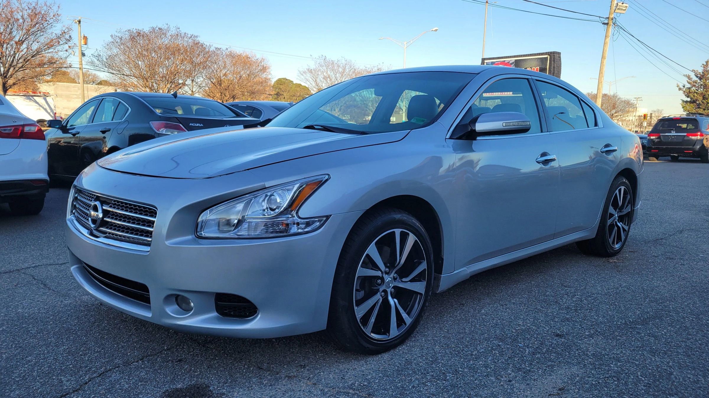 Used 2012 Nissan Maxima 3.5 SV w/ Monitor Pkg image 2