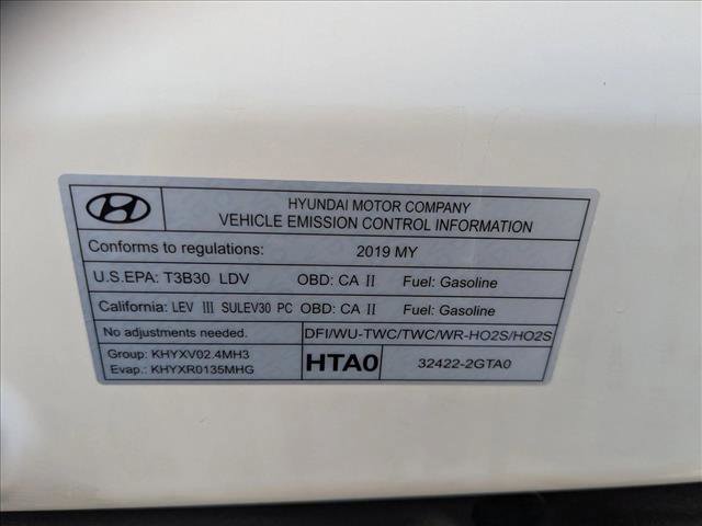 Used 2019 Hyundai Santa Fe SEL image 23