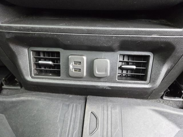 Used 2022 GMC Sierra 1500 SLT image 15