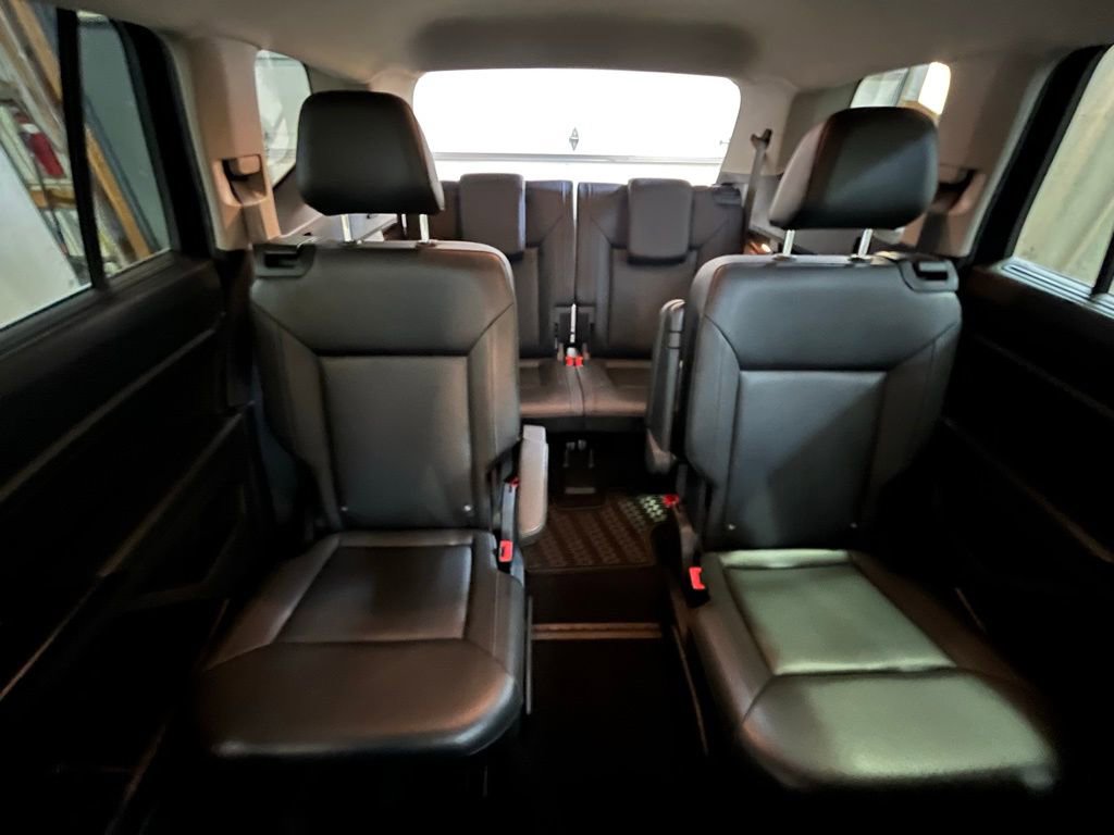 Used 2019 Volkswagen Atlas SE image 25