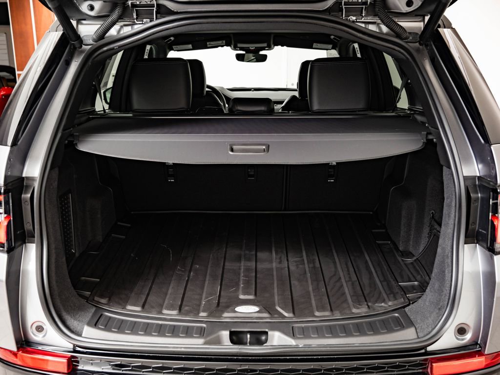 New 2026 Land Rover Discovery Sport Landmark AWD/4WD image 20
