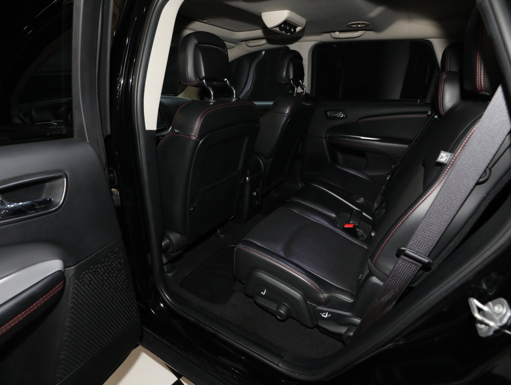 Used 2017 Dodge Journey GT AWD/4WD image 39
