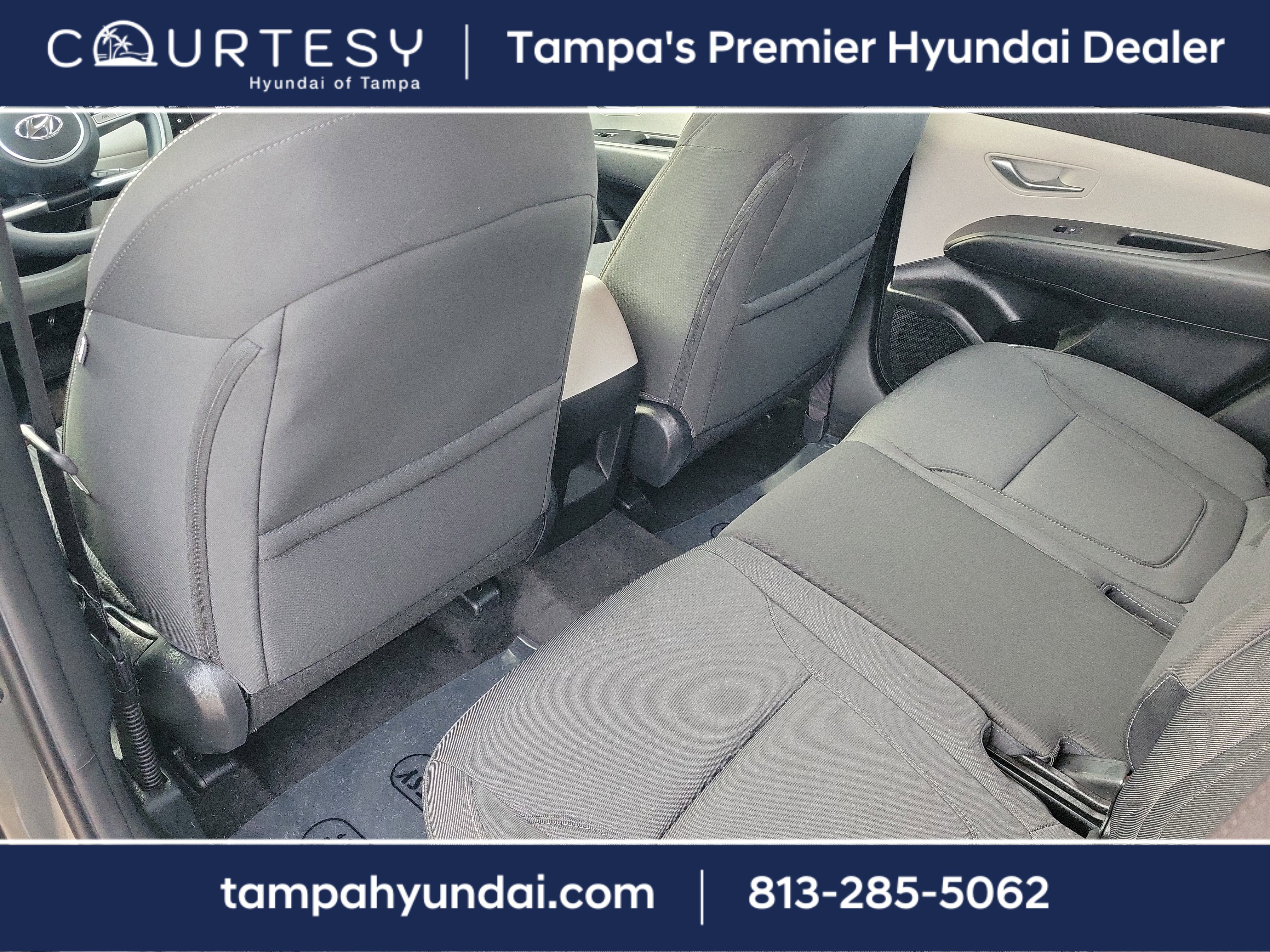 Used 2022 Hyundai Tucson SE w/ Cargo Package image 11