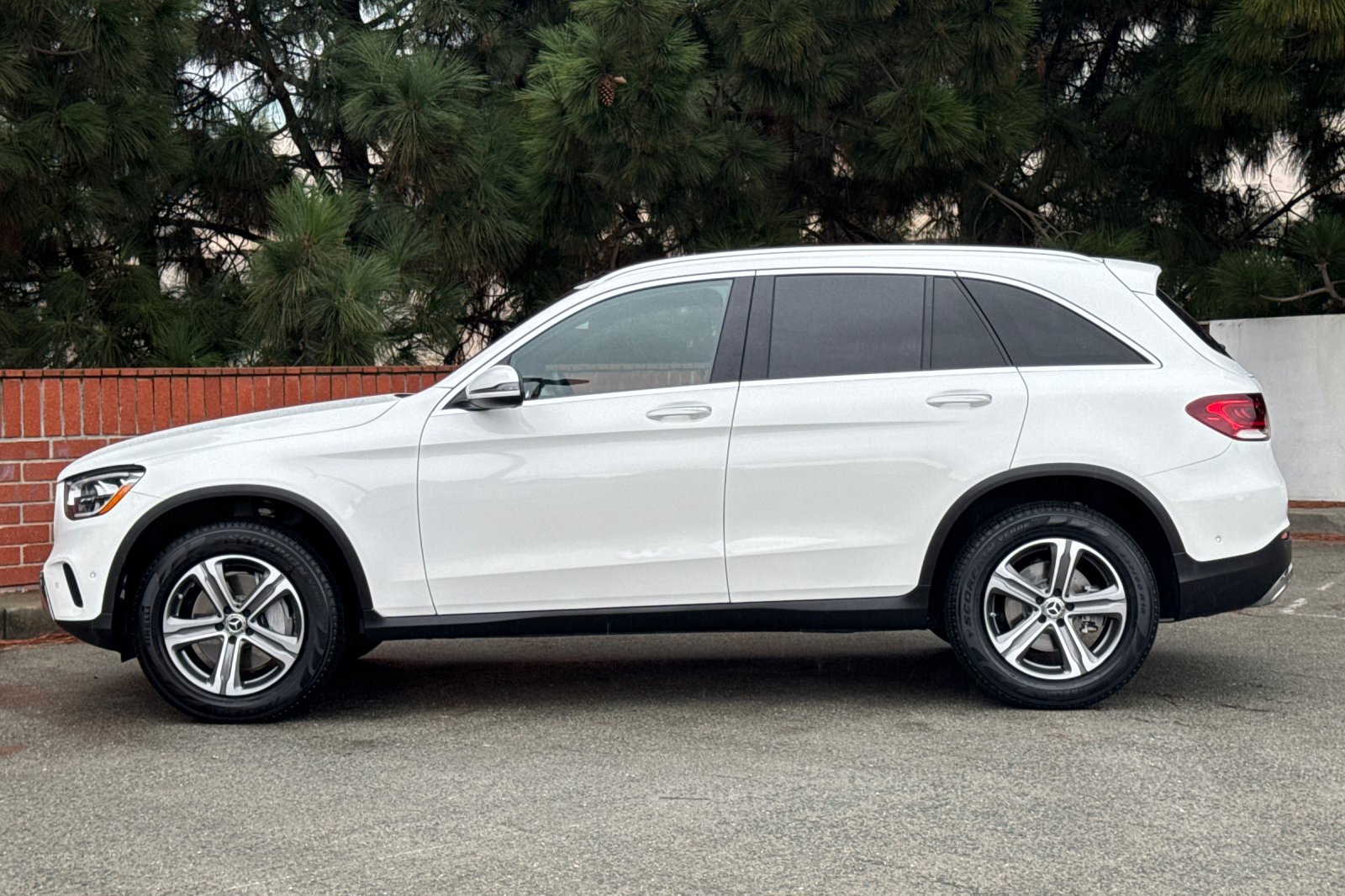 Certified 2021 Mercedes-Benz GLC 300 4MATIC image 7