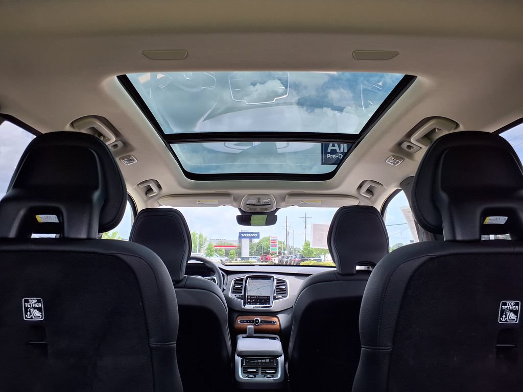 Certified 2024 Volvo XC90 B6 Plus AWD/4WD image 29