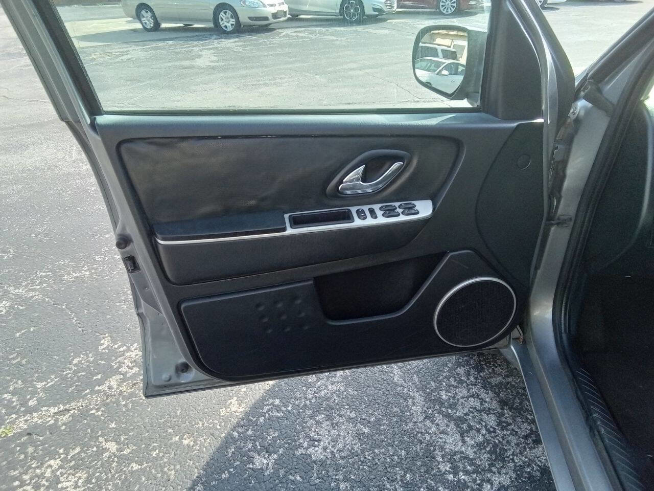 Used 2007 Mercury Mariner Luxury image 16