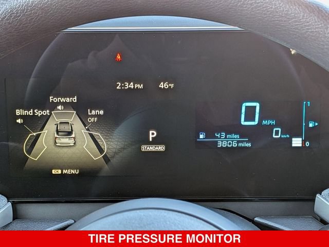 Certified 2025 Nissan Kicks SV w/ SV Premium Package AWD/4WD image 23