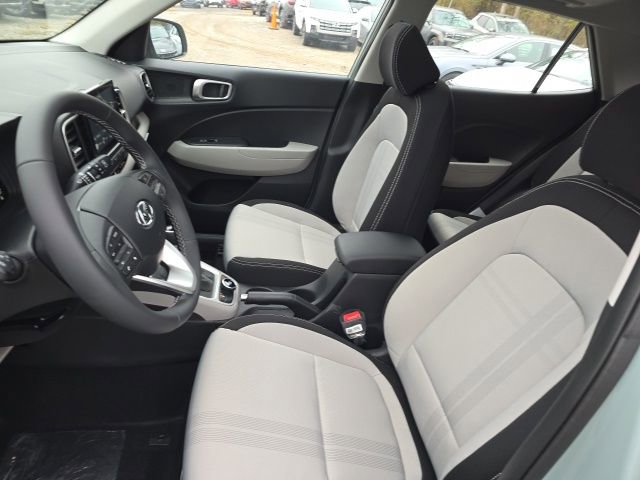 New 2026 Hyundai Venue SEL image 4
