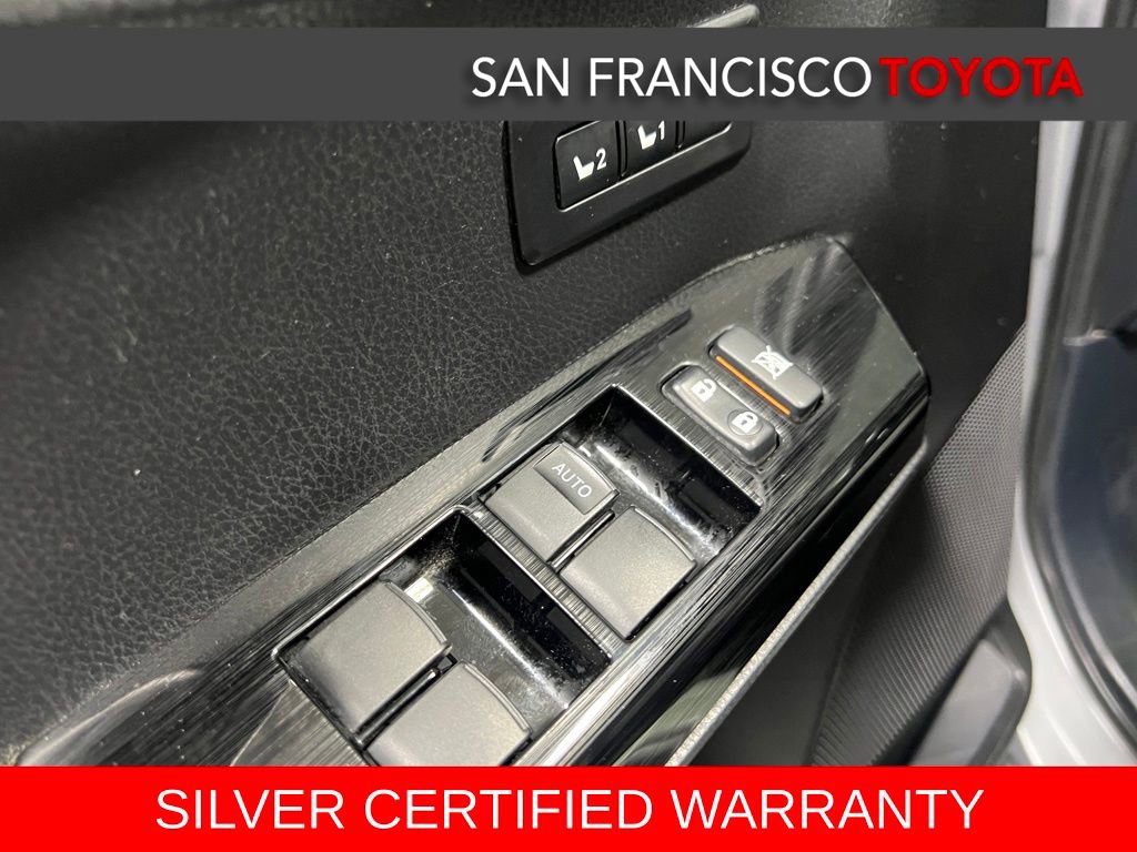 Used 2018 Toyota RAV4 Limited w/ Advanced Technology Package AWD/4WD image 37