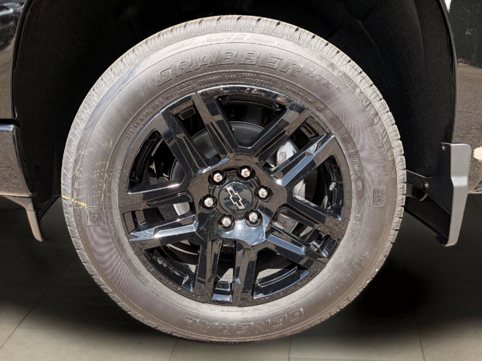 New 2026 Chevrolet Silverado 1500 Custom w/ LPO, Dark Essentials Package AWD/4WD image 10