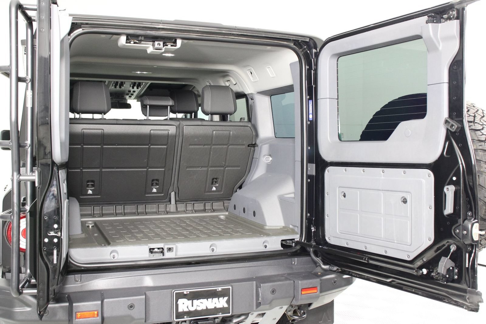 Used 2024 INEOS Grenadier AWD/4WD image 21