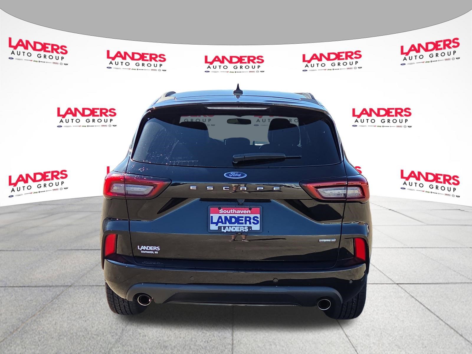 Certified 2024 Ford Escape ST-Line Select w/ Tech Pack #1 image 4