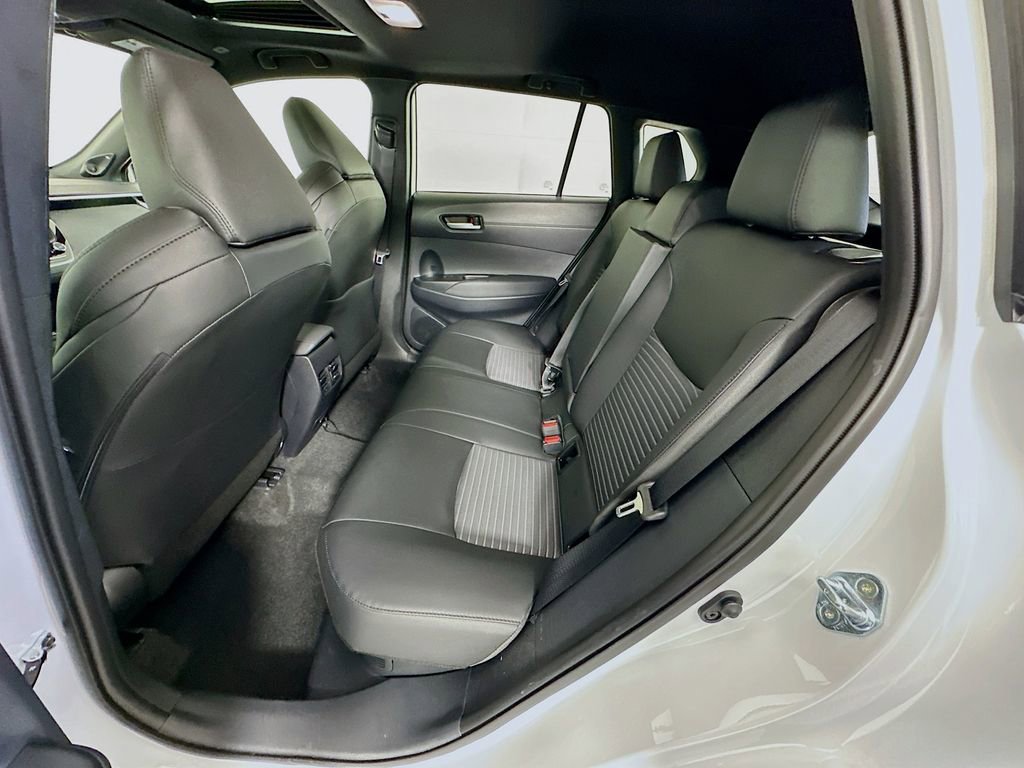 Used 2026 Toyota Corolla Cross XSE w/ Convenience Package image 25