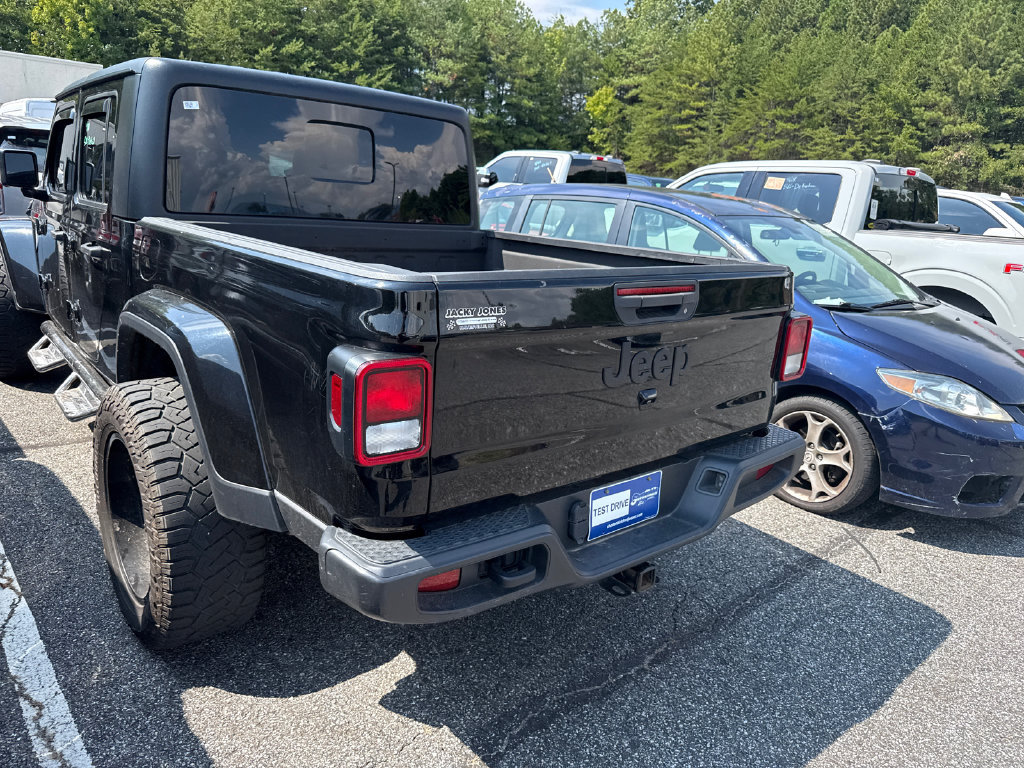 Used 2023 Jeep Gladiator Sport AWD/4WD image 10