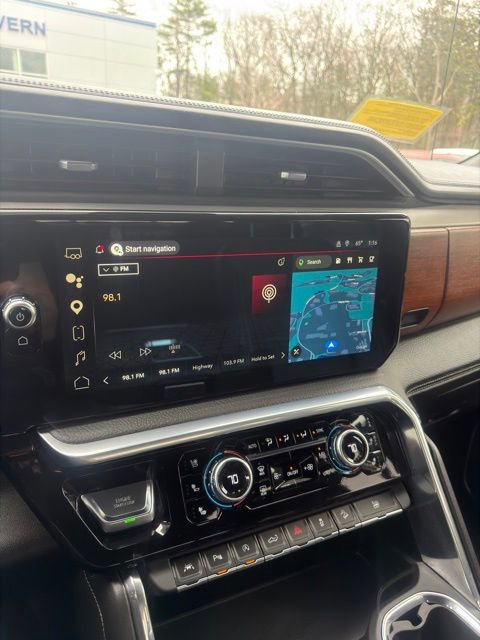 Used 2022 GMC Sierra 1500 Denali w/ Technology Package image 12