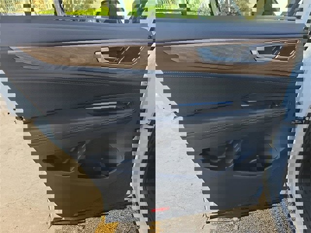 New 2026 Volkswagen Atlas SE image 11