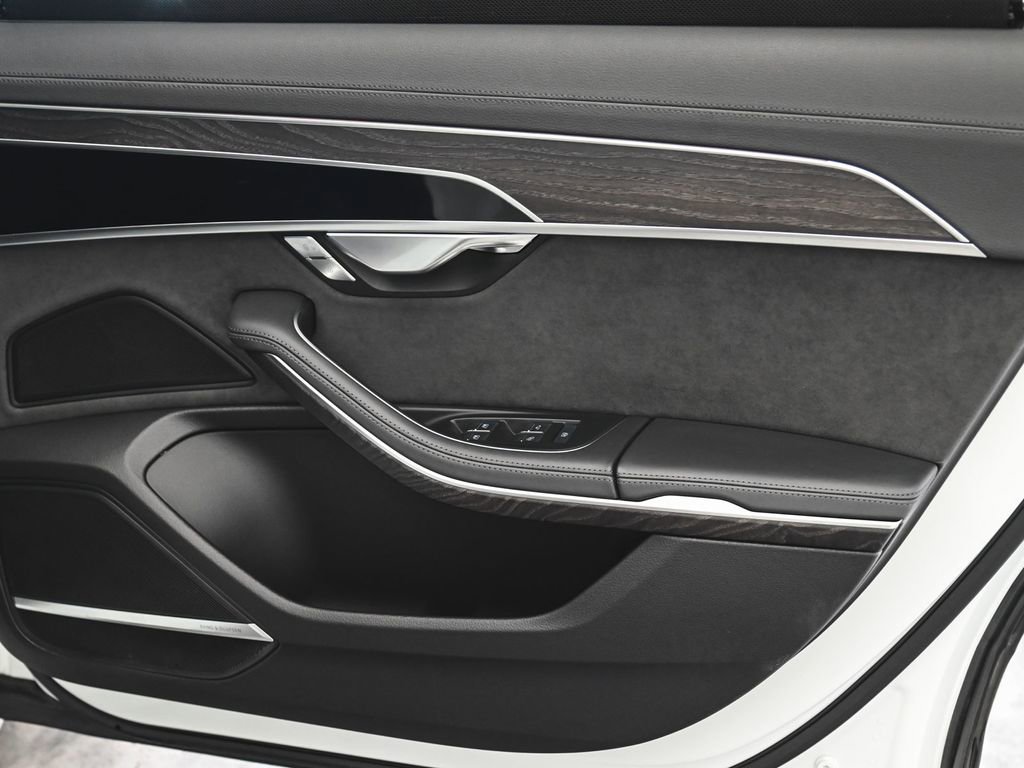 Used 2023 Audi A8 L 3.0T w/ Comfort Plus Package image 16