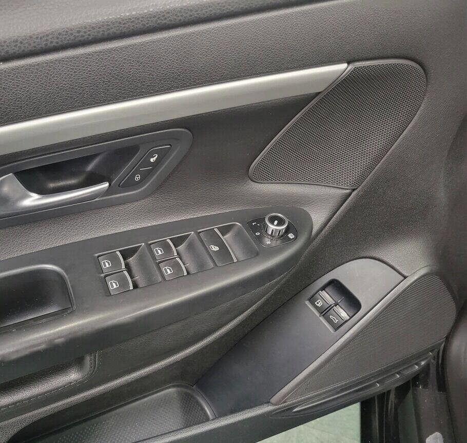 Used 2012 Volkswagen Eos Komfort image 38