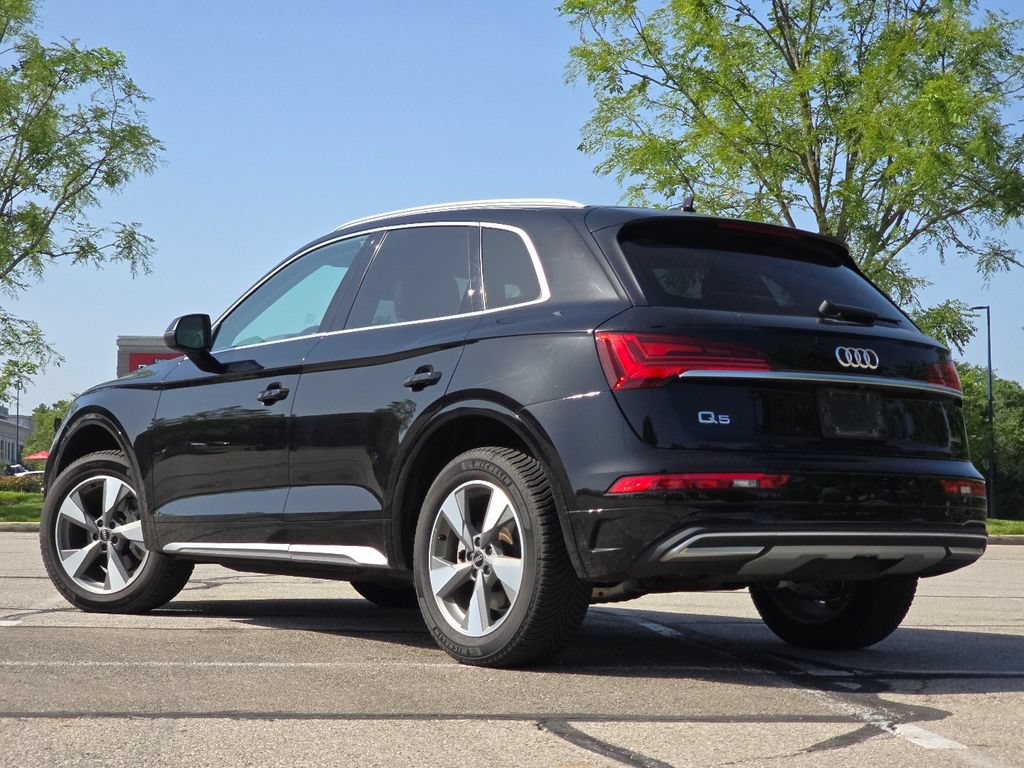 Used 2023 Audi Q5 2.0T Premium Plus w/ Premium Plus Package AWD/4WD image 14