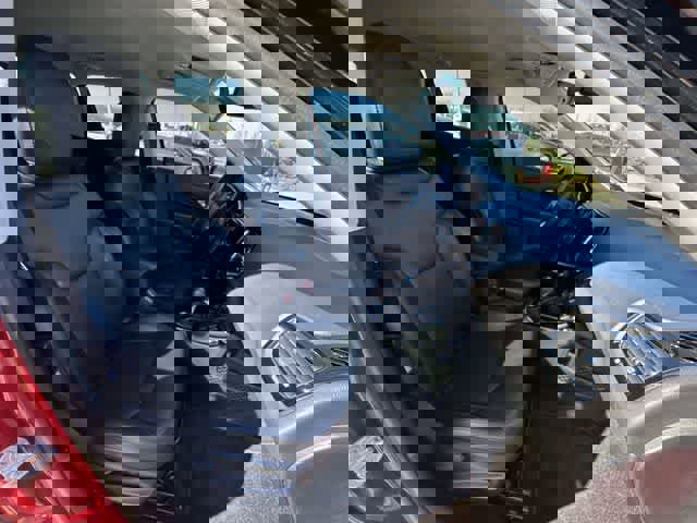 Used 2018 Jeep Compass Limited w/ Navigation Group image 21