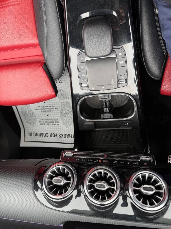 Used 2021 Mercedes-Benz CLA 250 4MATIC image 20