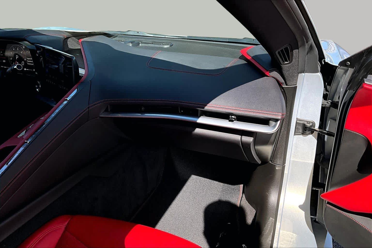 Used 2023 Chevrolet Corvette Stingray Preferred Cpe w/ Z51 Performance Package RWD image 16