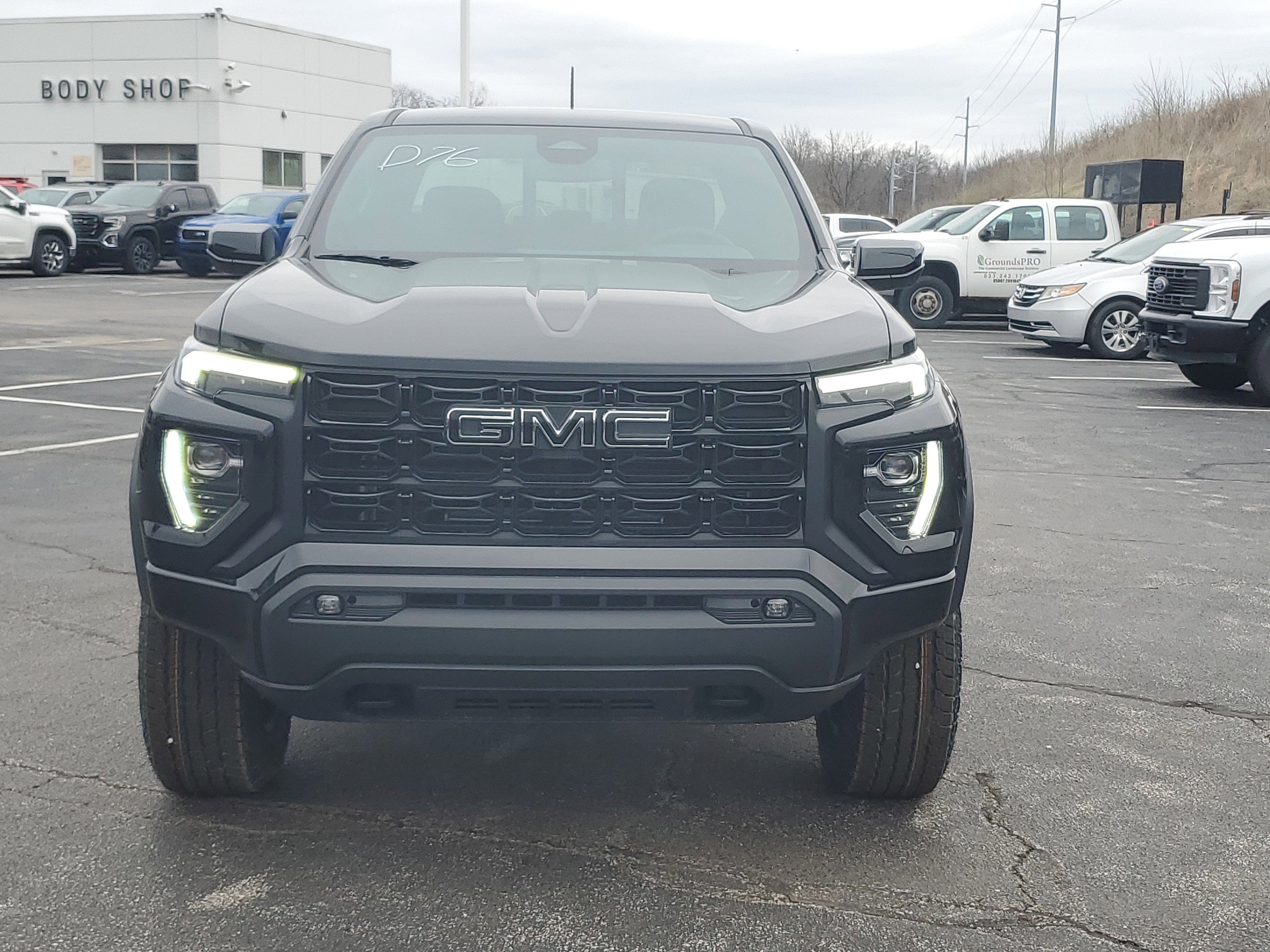 New 2026 GMC Canyon Elevation w/ Convenience Package image 2